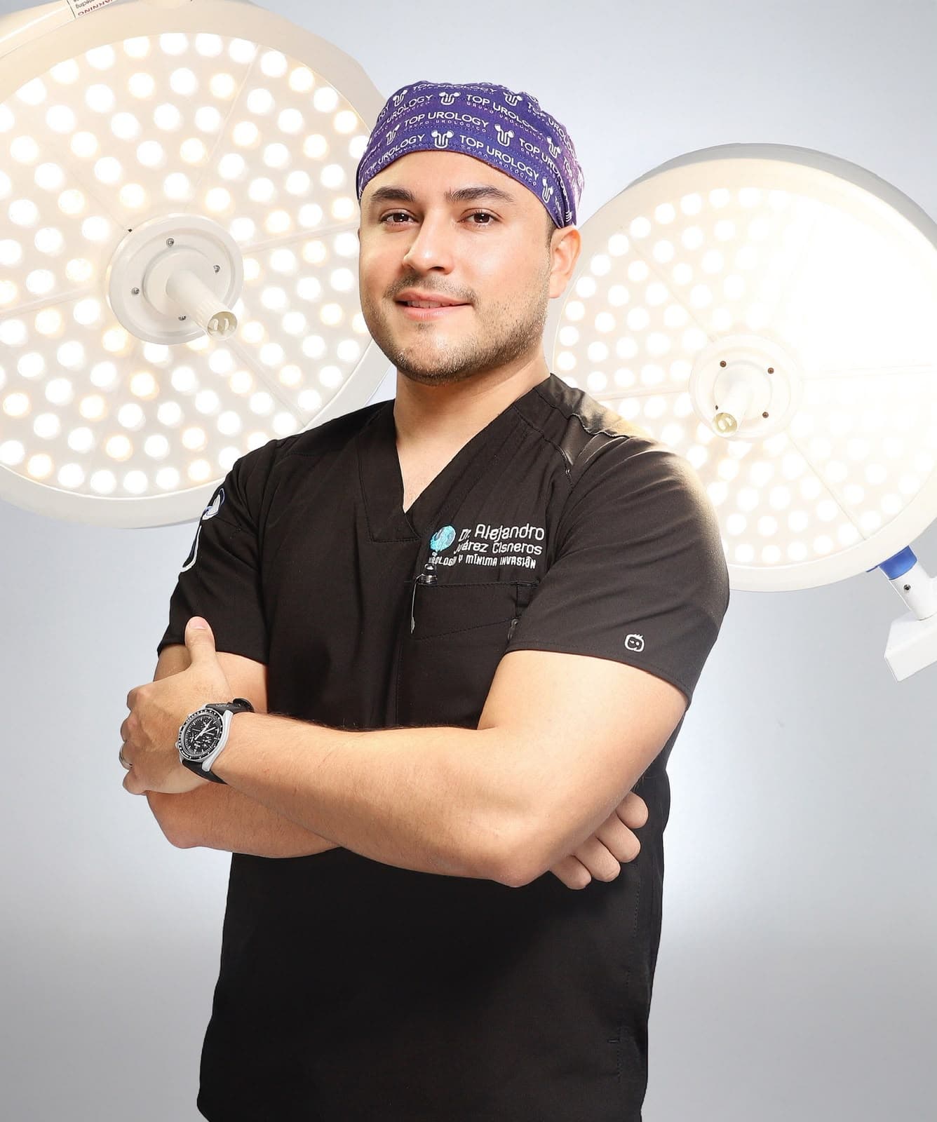 Dr. Alejandro Juárez Cisneros at his practice